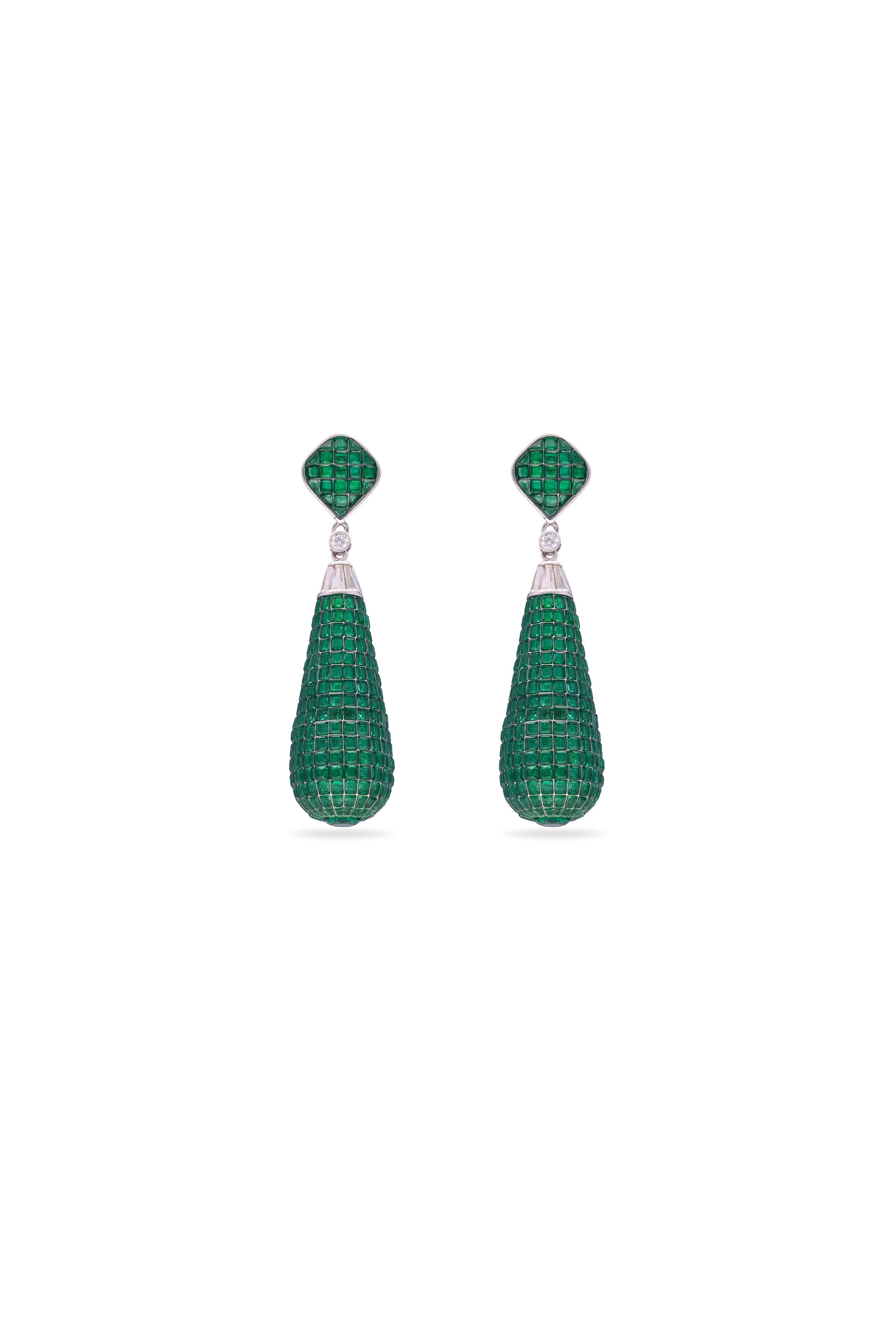 Enchanted Dewdrop Dangler Earrings