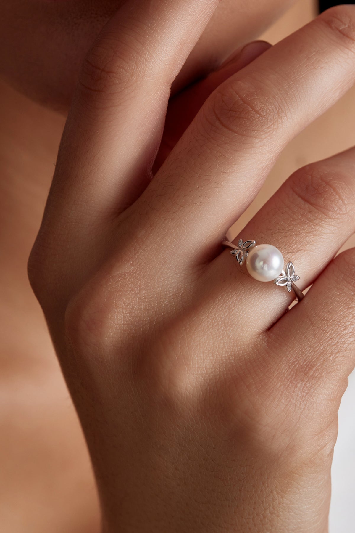 Brilliant Butterfly Pearl Ring