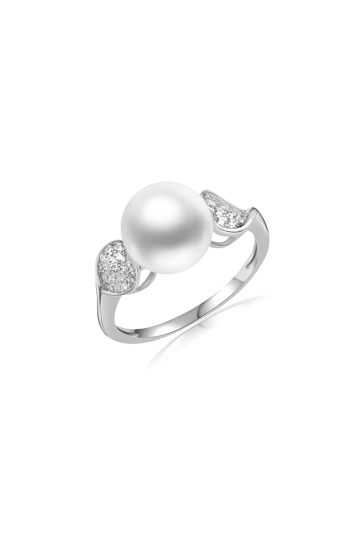 Sparkling Heart of Pearl Ring