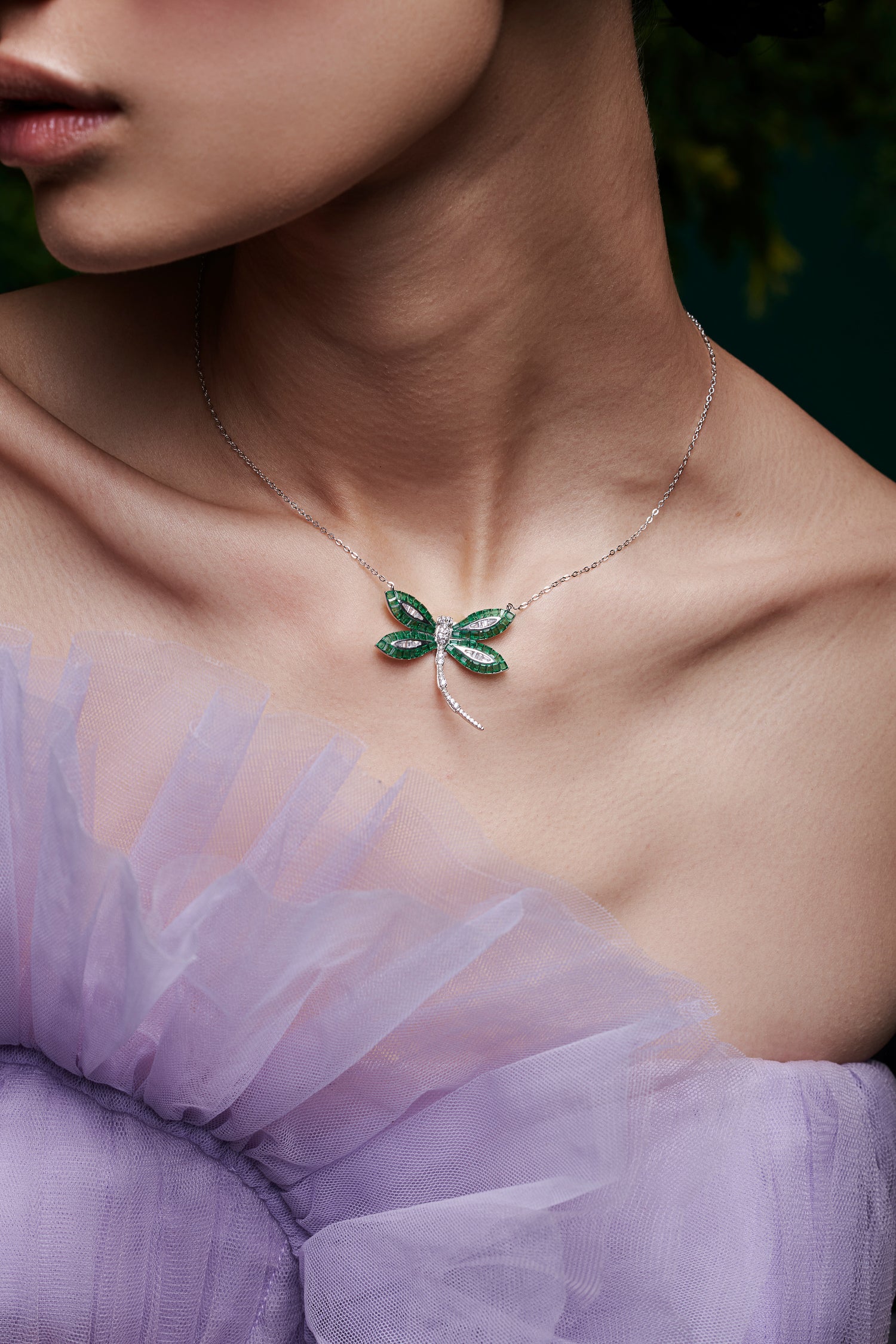 Woodland Emerald Green Dragonfly Pendant with Chain