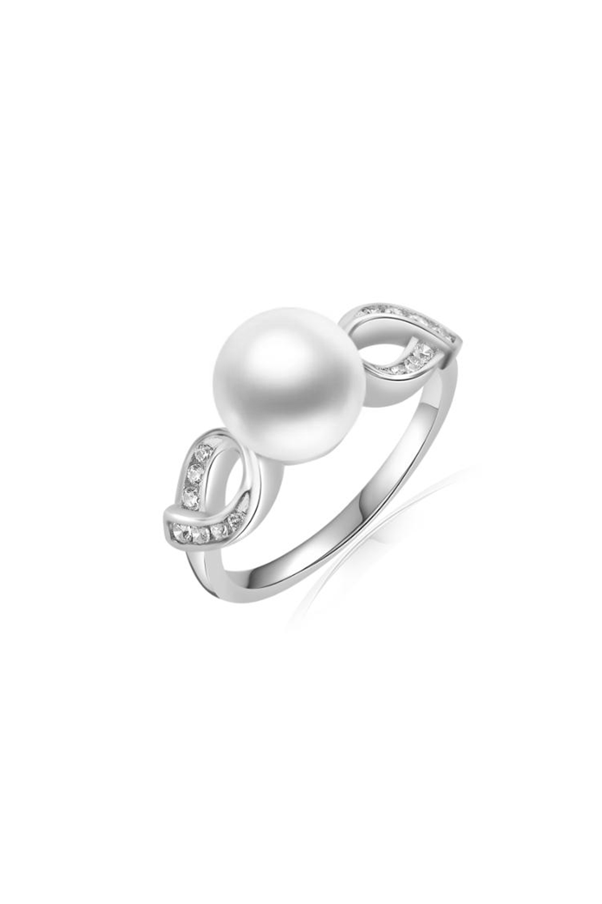 Sparkling Pearl and Zirconia Ring