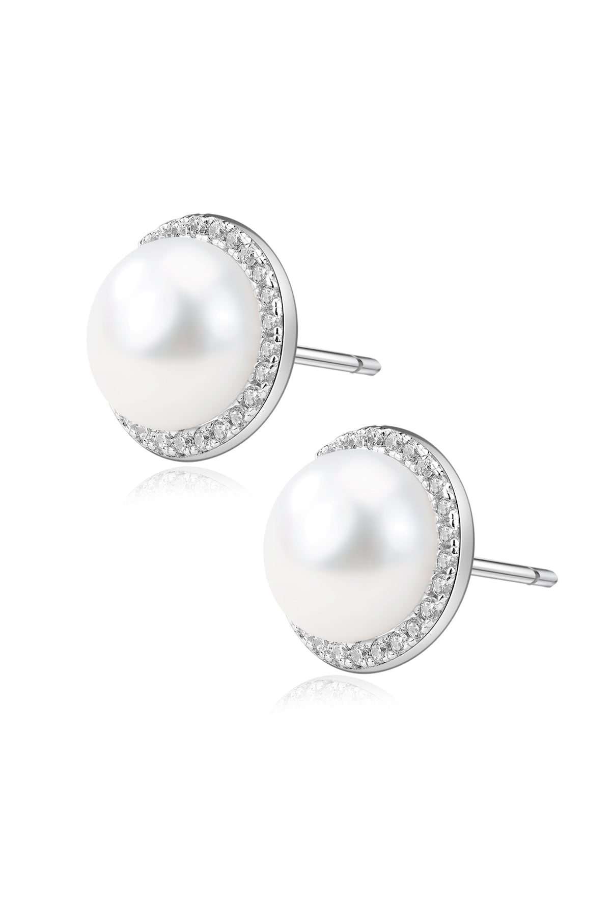 Iridiscent Halo Pearl Stud Earrings