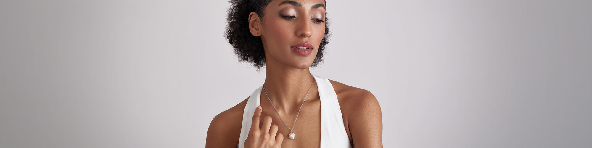 The Pearl Edit Necklace banner
