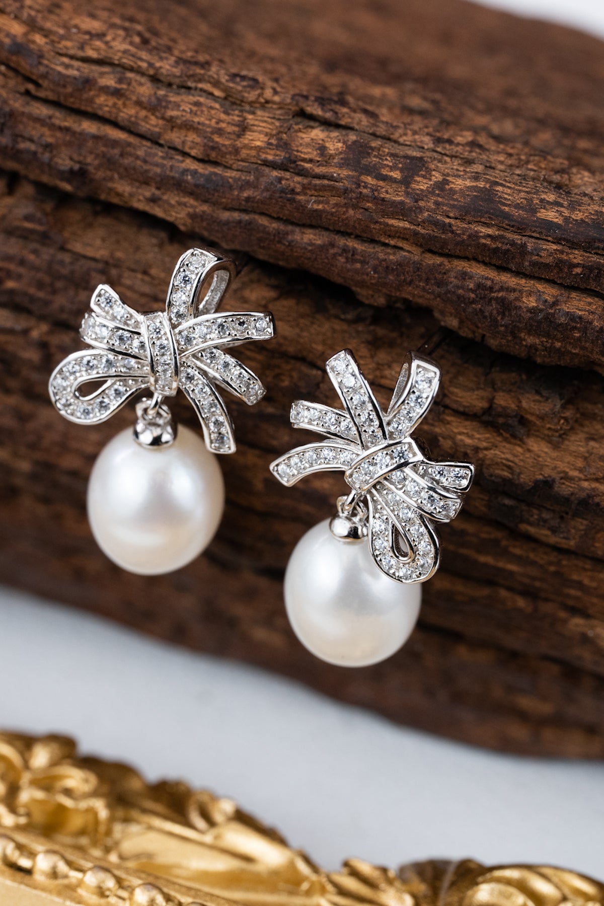 Vintage Teardrop Crystal Bow Pearl Earrings