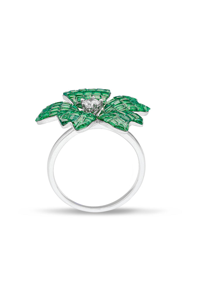 Enchanted Emerald Green Petal Symphony Ring