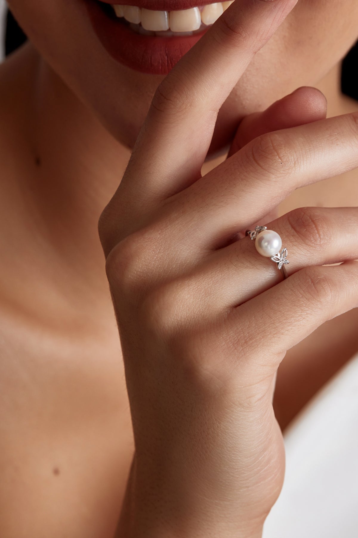 Brilliant Butterfly Pearl Ring