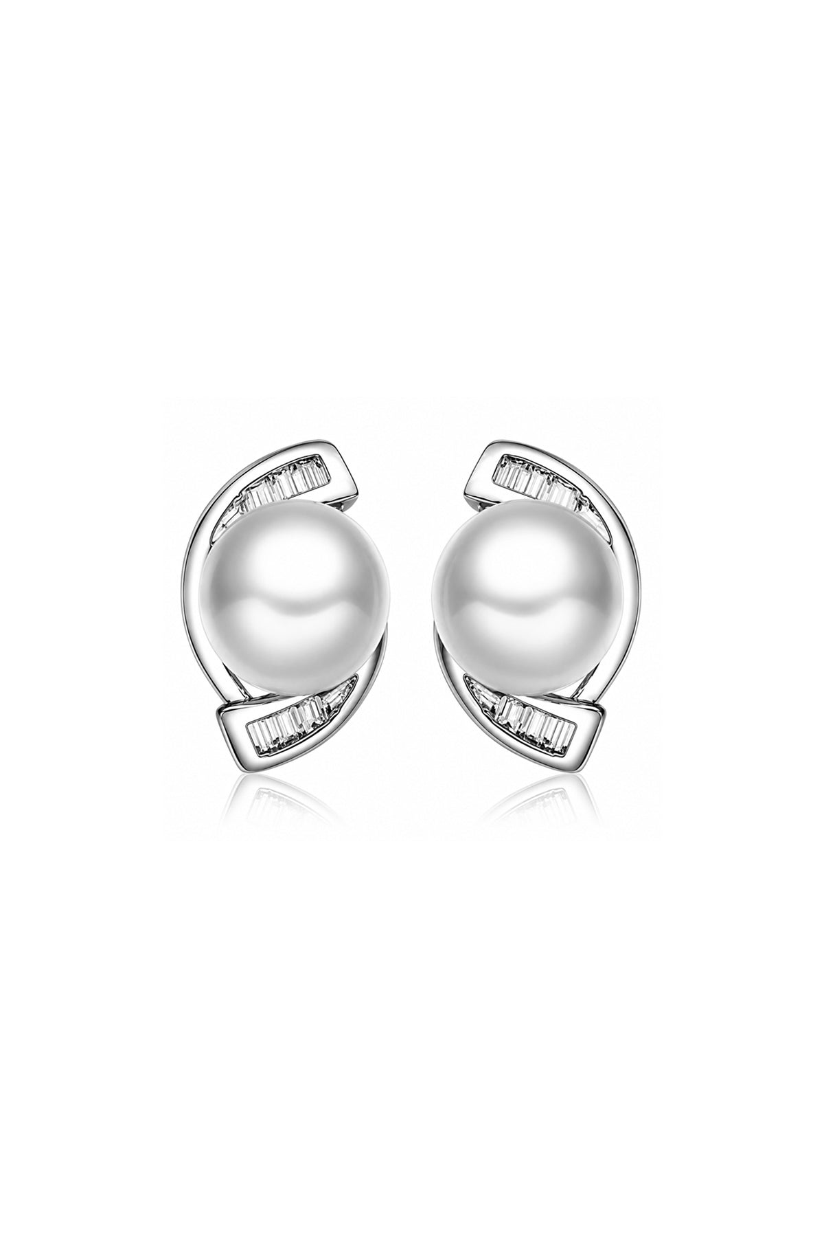 Elegant Dreams Pearl & Baguette Earrings