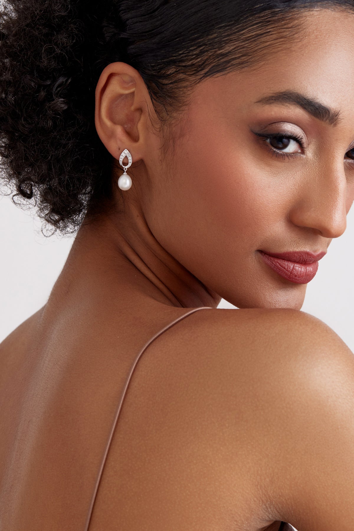 Sparkling Silver Teardrop Pearl Earrings