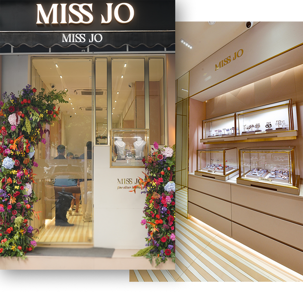 Jewellery Store in Delhi KHAN MARKET store display